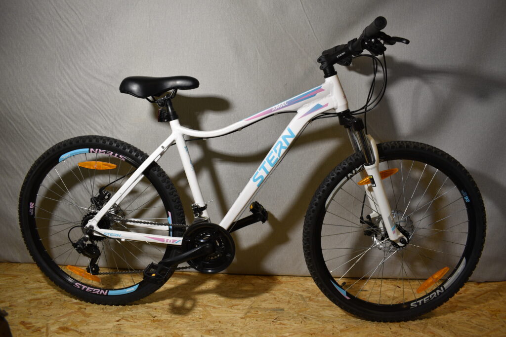 Stern Angel 18"