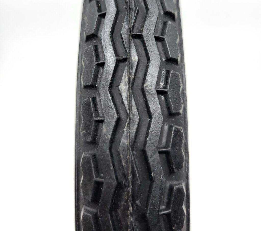 Väliskumm 14×1,75 47-254 CST, must